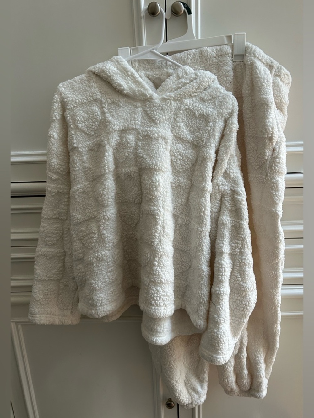 NWOT Joyspun Cozy Cream Sherpa Hoodie Lounge Set